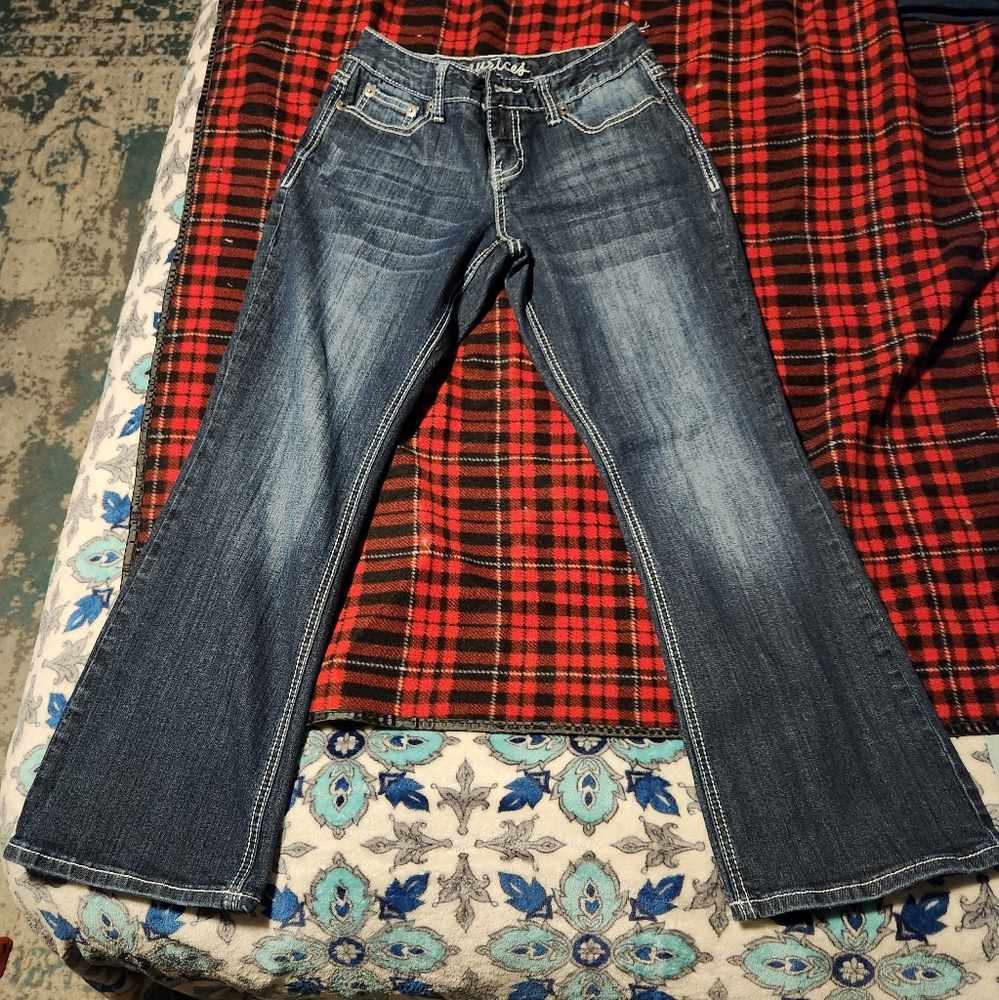 Boot cut jeans